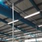Kanały tekstylne dystrybujące schłodzone powietrze są łatwe do instalacji i można je łatwo dopasować do infrastruktury hali